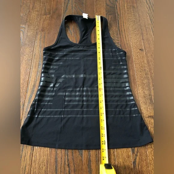 Fabletics Women’s S Black Eiffel Racerback Moisture-Wicking Athletic Tank - Picture 4 of 8
